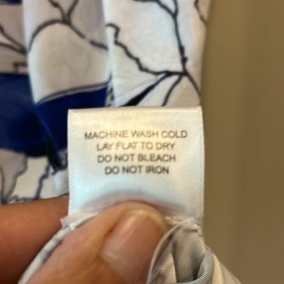 Cure summer shift dress. Beautiful flower pattern. Size L. - Picture 4 of 5